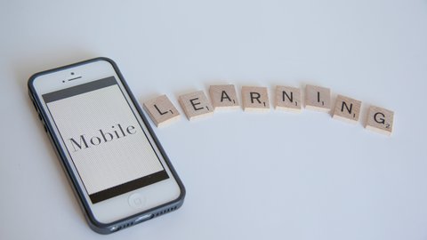 Lernumgebung "Digital Flashcards: Digitaler Wortschatzaufbau mit Quizlet" öffnen